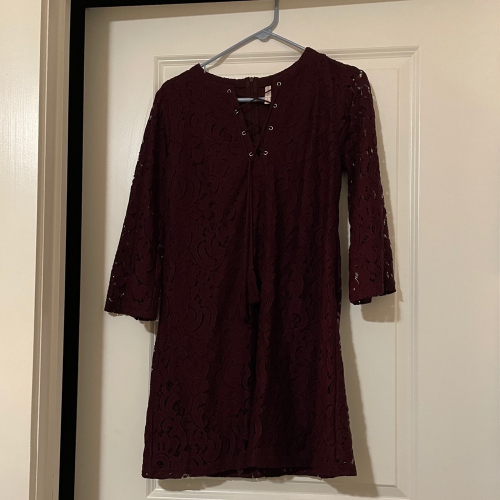 Maroon 3/4 sleeve dress